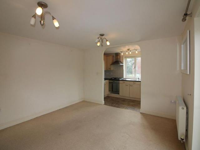 Apartment for rent in Sydenham, Green Close