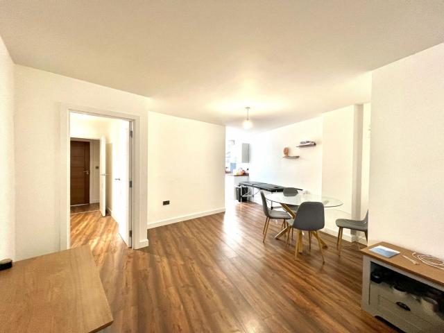 Apartment for rent in Spon End, West Midlands