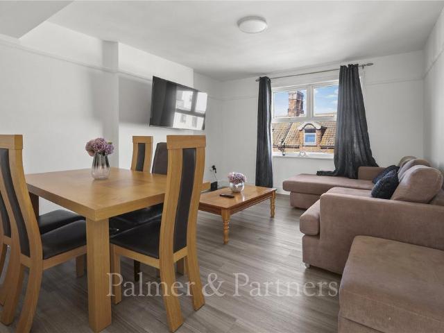 Flat for rent in Dale Hill, Essex