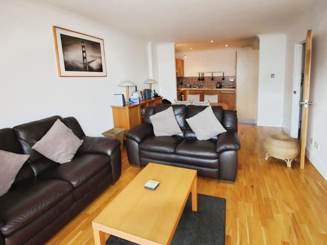 Apartment for rent in Steander, Leeds