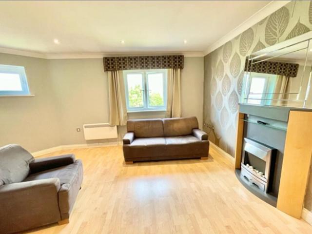 Apartment for rent in Westhoughton, Lee Bank