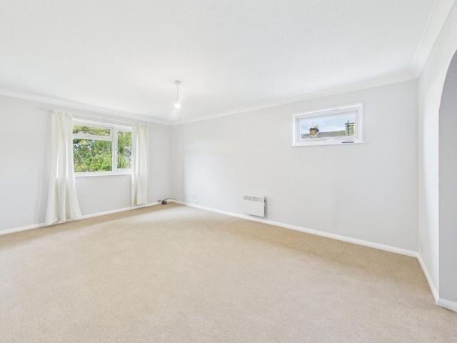 Apartment for rent in Clewer Village, Windsor
