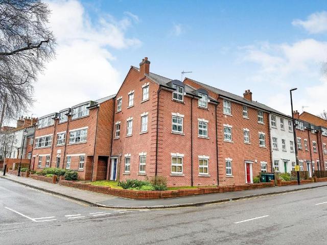 Flat for rent in West Midlands