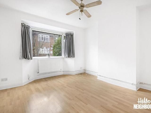 Apartment for rent in London Borough of Croydon, Thornton Heath