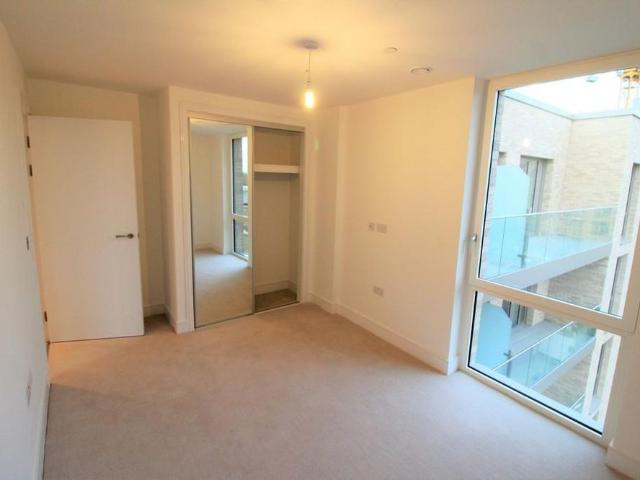 Apartment for rent in Yiewsley, Greater London