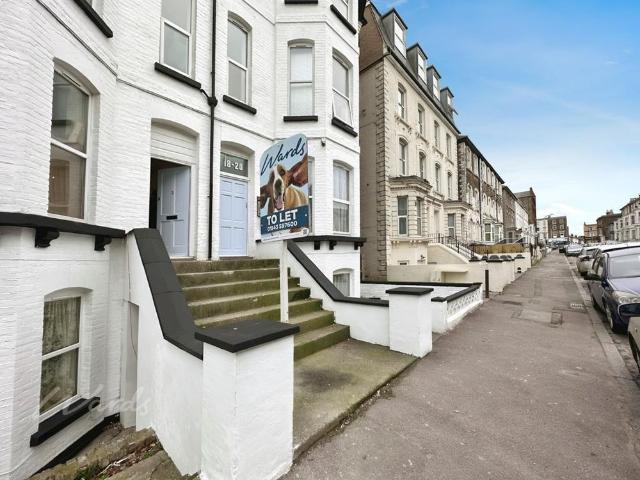 Apartment for rent in Cliftonville West, Acol