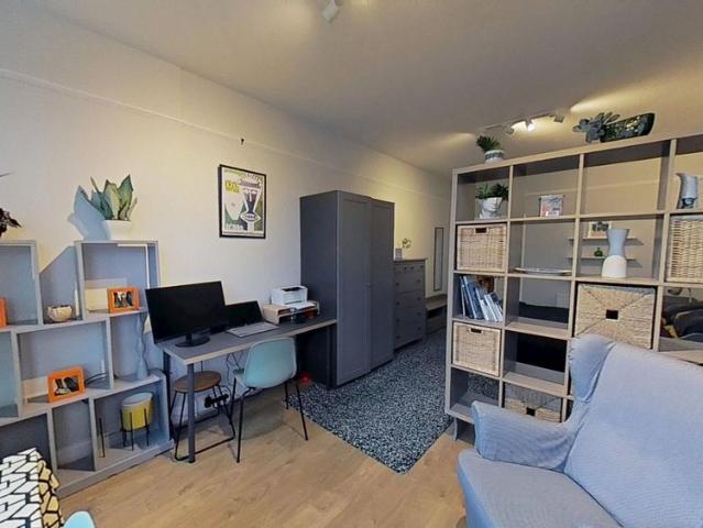 Apartment for rent in Rosefield, Portobello
