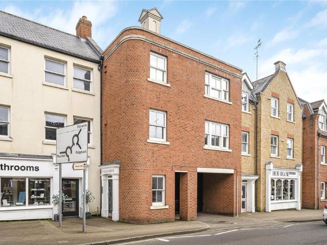 Flat for rent in Ampthill, Bedfordshire