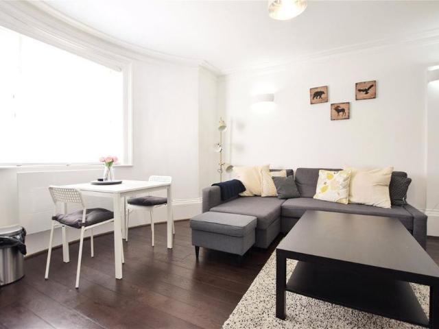 Apartment for rent in Newtown, Reading