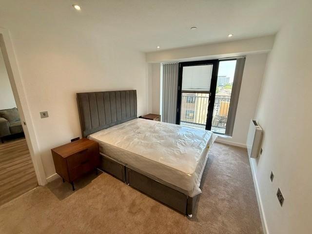 Apartment for rent in Slough