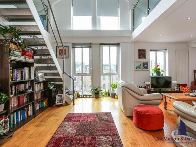 Apartment for rent in Bermondsey Village, Greater London