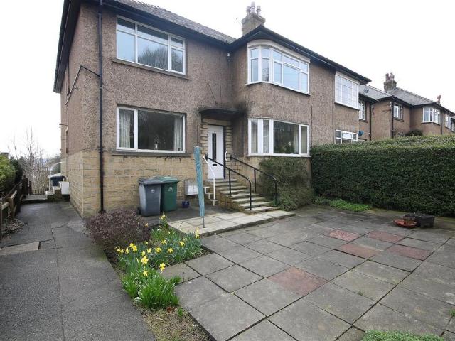 Flat for rent in Highfields, Huddersfield
