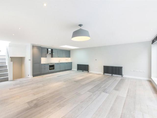 Flat for rent in Covent Garden, Mayfair