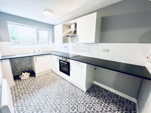 Apartment for rent in Green Close, Warwickshire
