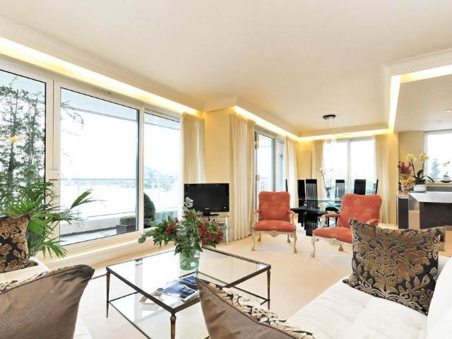 Flat for rent in St. John's Wood, Greater London
