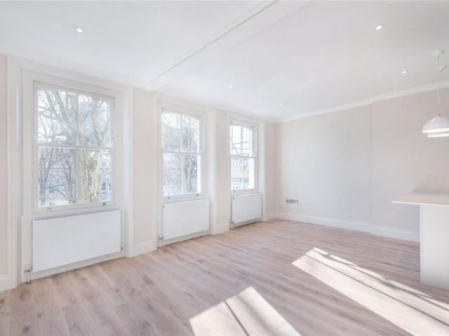 Apartment for rent in South Kensington, Greater London
