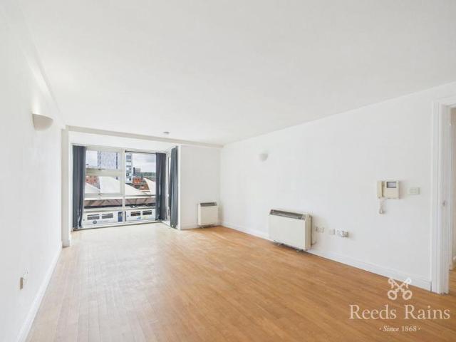 Apartment for rent in City Centre, Georgia