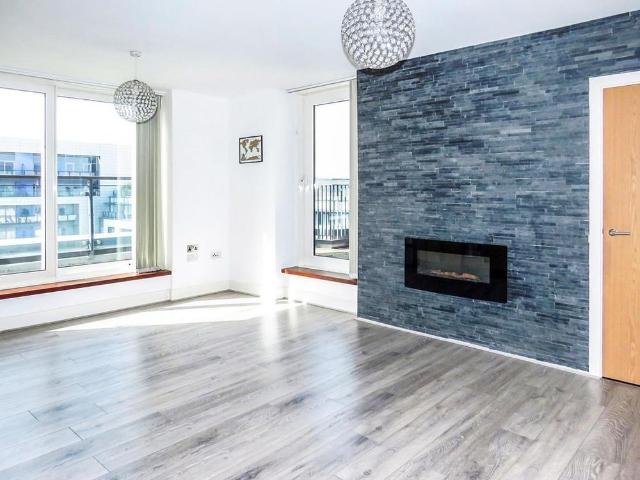 Apartment for rent in Cardiff International Sports Village, Cardiff