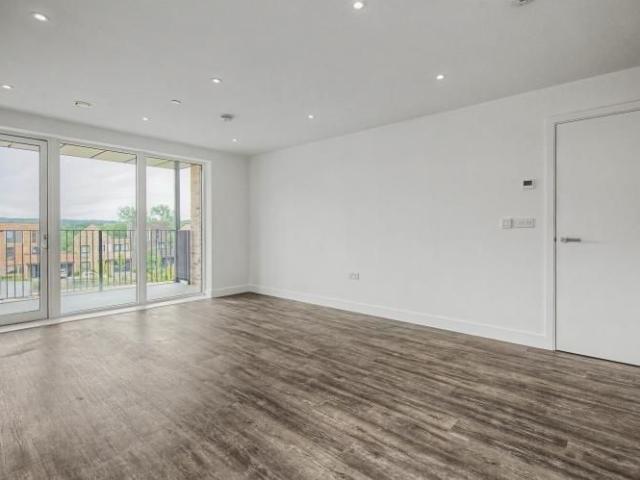 Apartment for rent in Holywell, The Slade