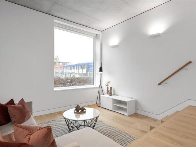 Apartment for rent in North Kensington, Greater London