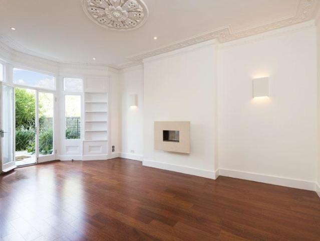Flat for rent in Belsize Park, Greater London