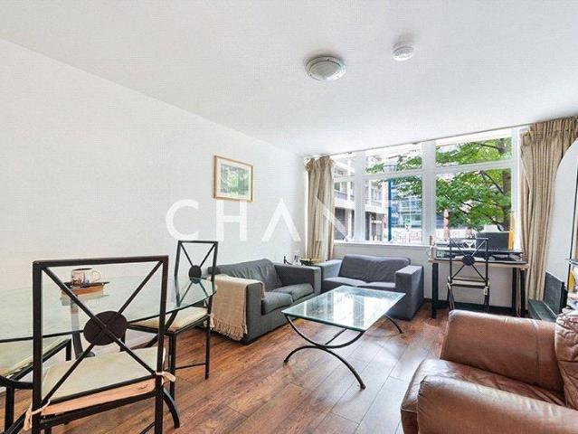Flat for rent in Elephant and Castle, Greater London