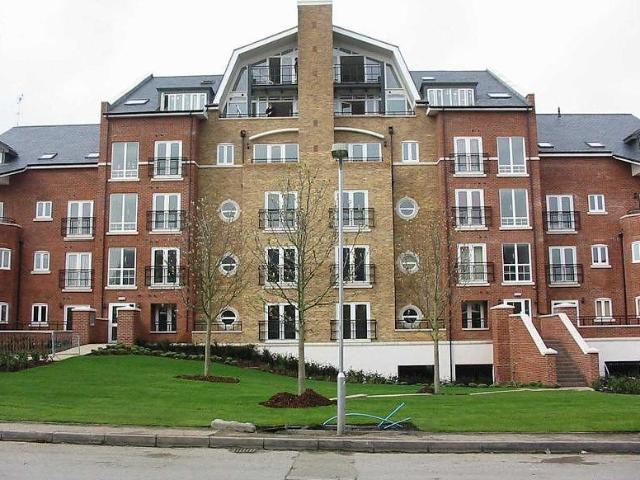 Flat for rent in Reading