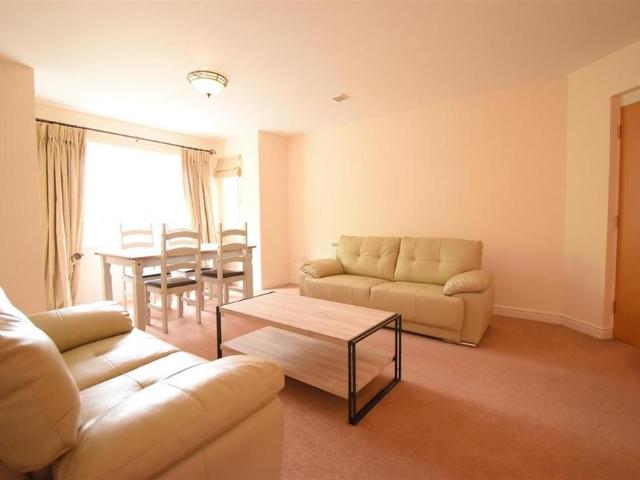 Apartment for rent in Stirchley, West Midlands
