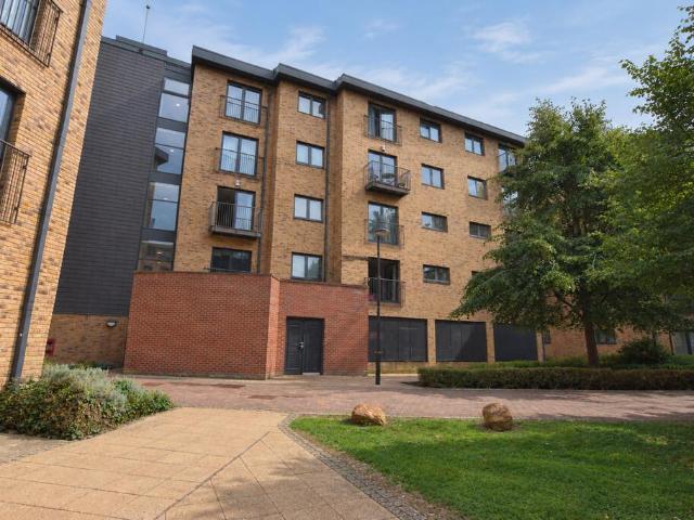 Flat for rent in Newtown, Huntingdonshire