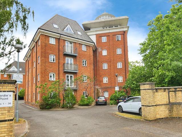 Flat for rent in Hythe, Fordham Heath
