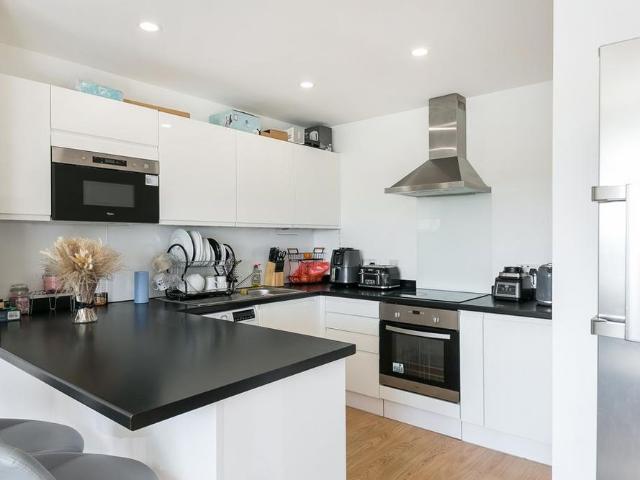 Apartment for rent in Lee Chapel, Essex