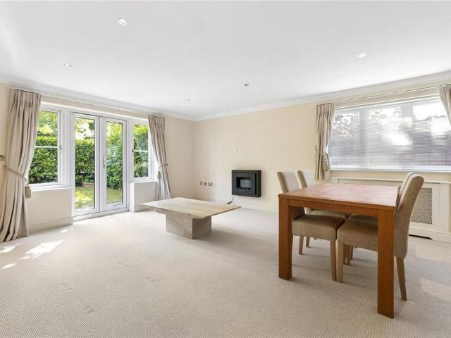 Apartment for rent in New Town, Horsham
