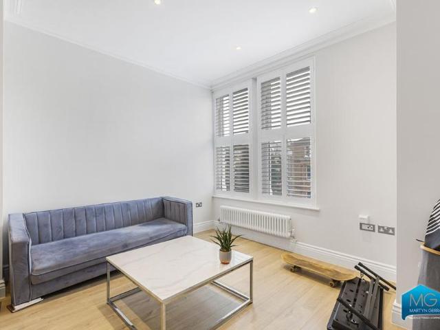 Apartment for rent in Crouch End, Greater London