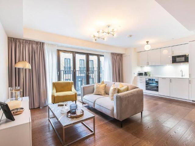 Flat for rent in Soho, Greater London