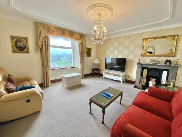 Apartment for rent in Upton, Torquay
