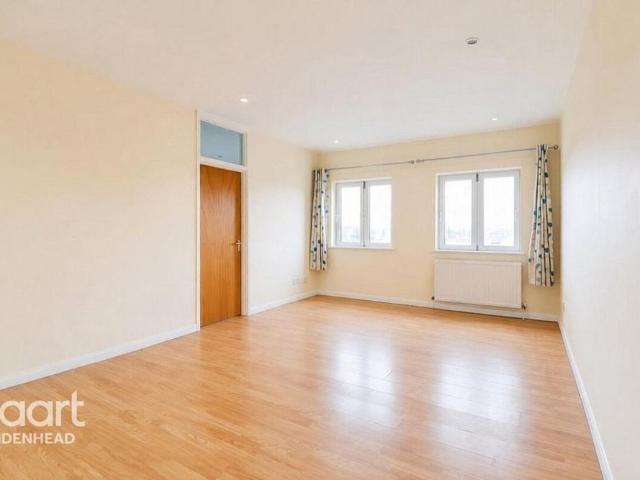 Apartment for rent in Furze Platt, Maidenhead