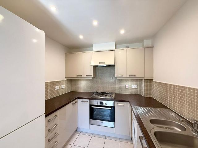 Apartment for rent in Farnley, West Yorkshire