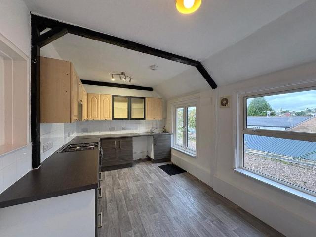 Flat for rent in Littletown, East Devon