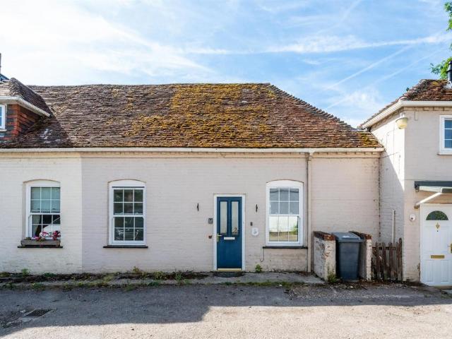 Flat for rent in Holybrook, West Berkshire