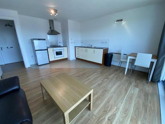 Apartment for rent in City Centre, Salford