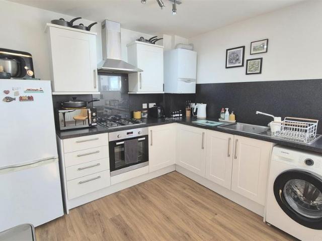 Flat for rent in Drayton, City Of Portsmouth