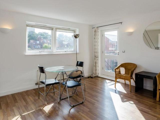 Apartment for rent in High Field, York