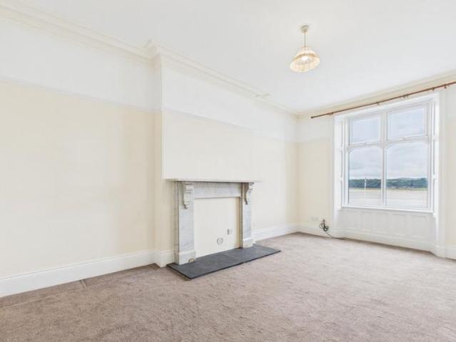 Apartment for rent in Arnside