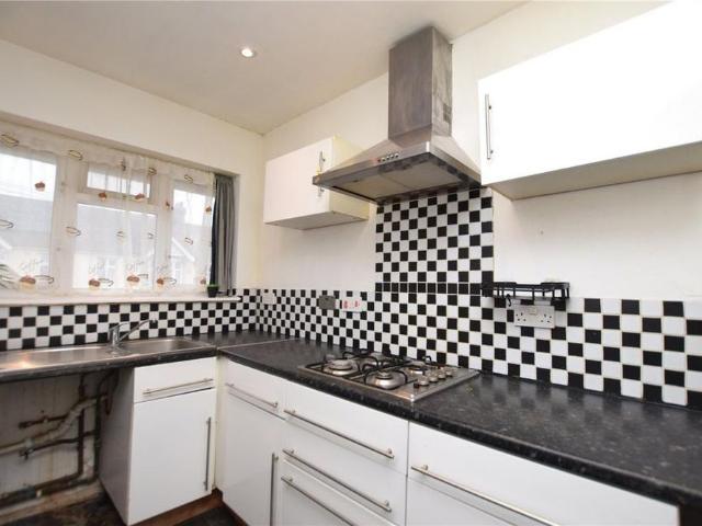 Apartment for rent in Marks Gate, Greater London