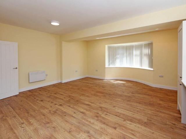 Apartment for rent in Hollinswood, Telford