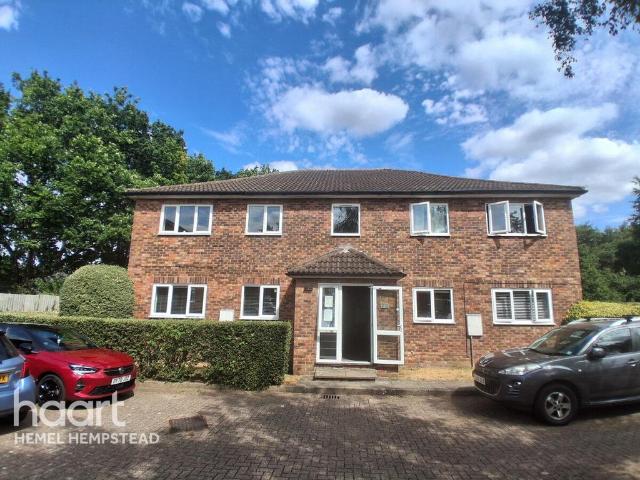 Flat for rent in Fretherne, Hertfordshire