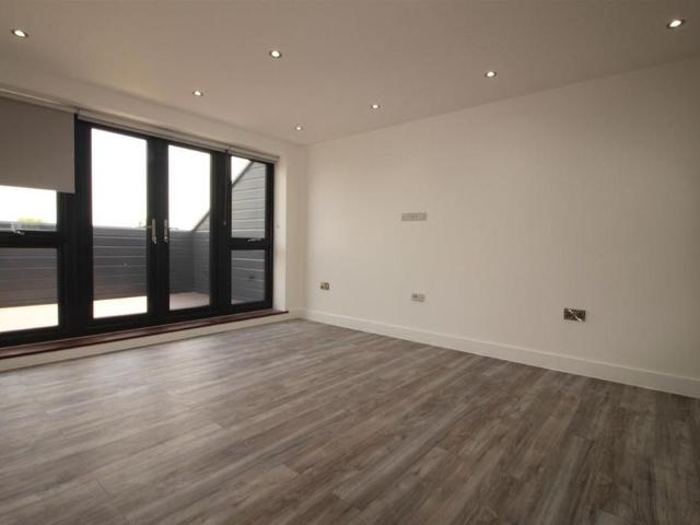 Apartment for rent in Wealdstone, Greater London