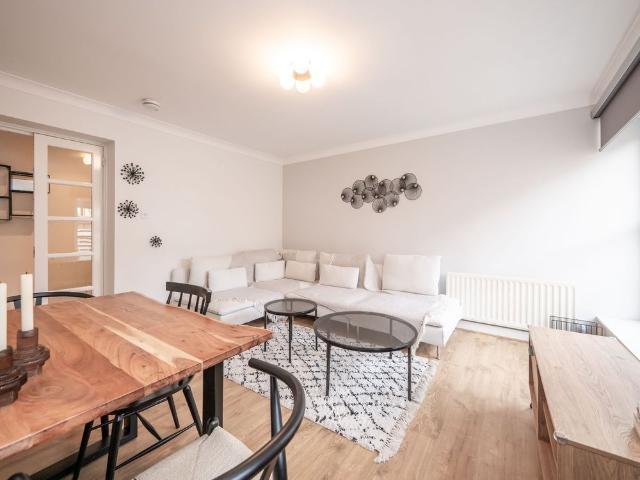 Apartment for rent in Holyrood, Old Town
