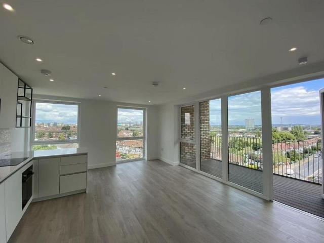 Apartment for rent in Alperton, Greater London