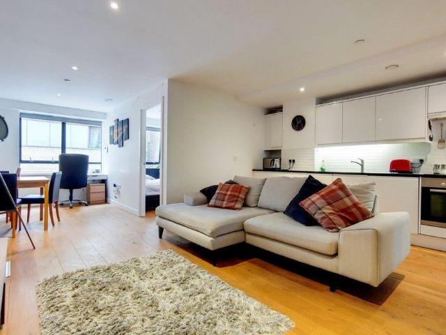 Apartment for rent in London Borough of Croydon, Greater London